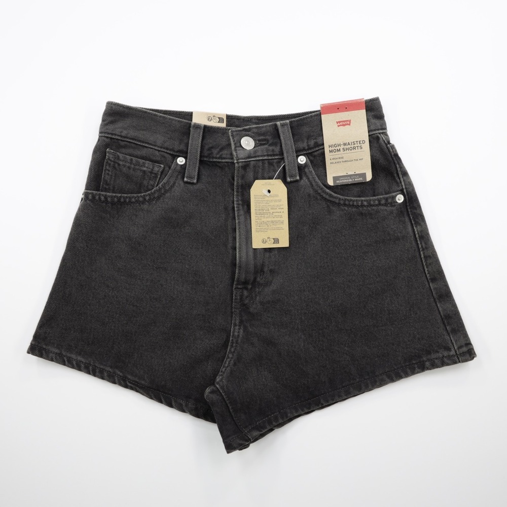 Levi's Women's Relaxed Fit Hight Waisted Mom Denim Shorts Color Black Size 24‎